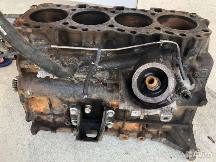 Блок Toyota hilux