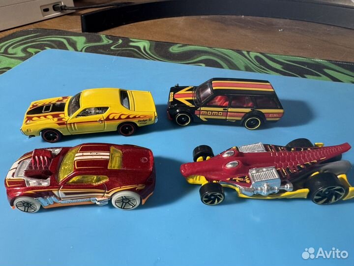 Машинки Hotwheels Хотвилс datsun 510