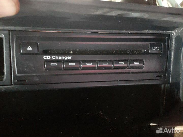 CD чейнджер Audi A8 D3