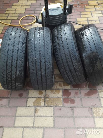Комплект шин на Форд Транзит (Кастом) 215/65/15C
