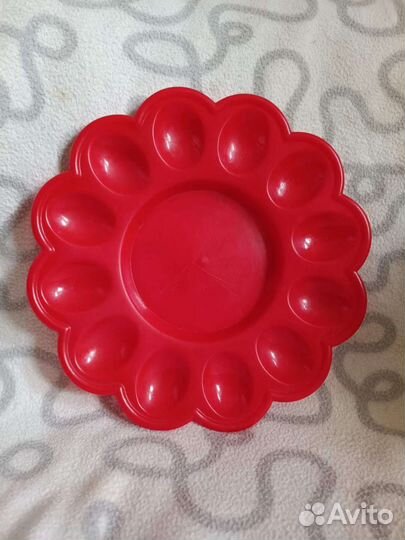 Пасхальная подставка для яиц и кулича