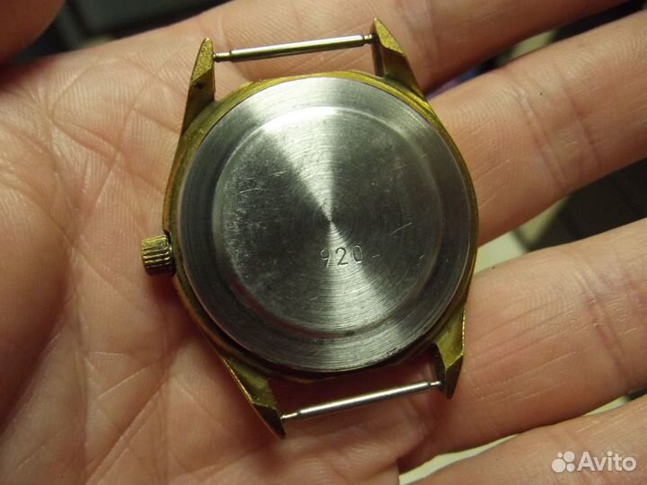 Часы механические 3 шт СССР восток луч 2209
