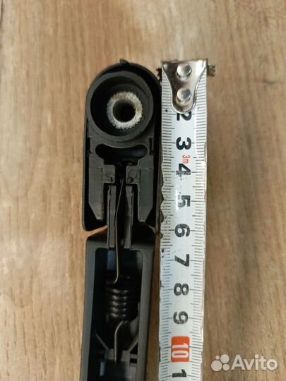 Щетка заднего стекла в сборе