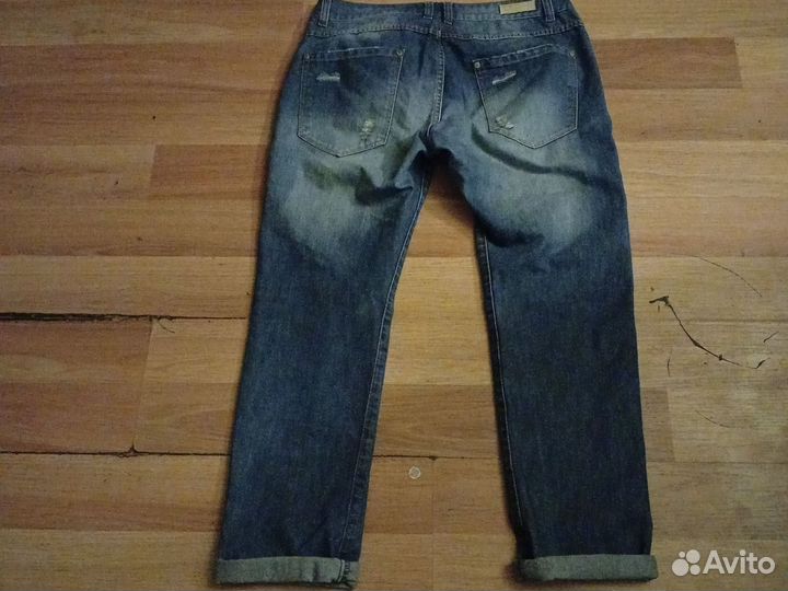Джинсы