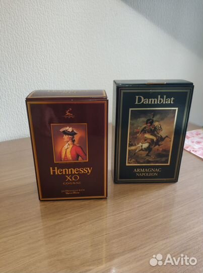 Бутылки пустые из под коньяка в коллекцию