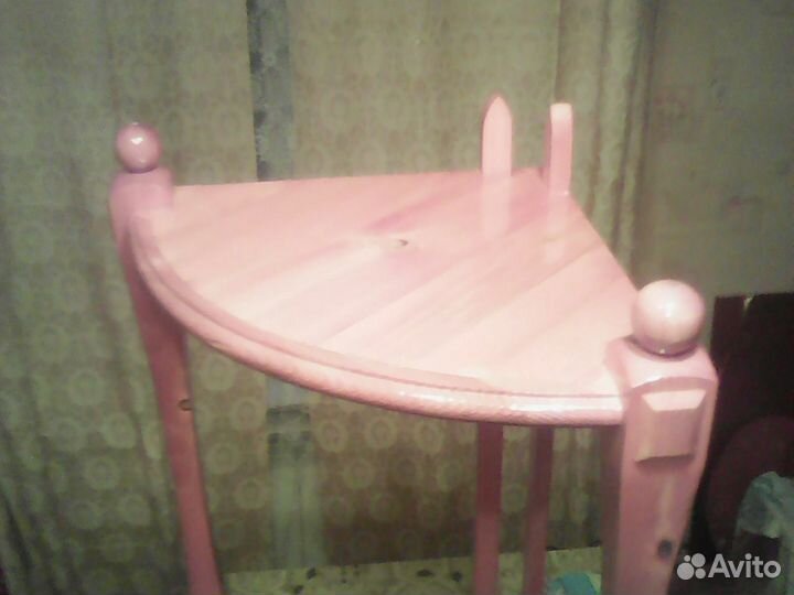 Угловая полка