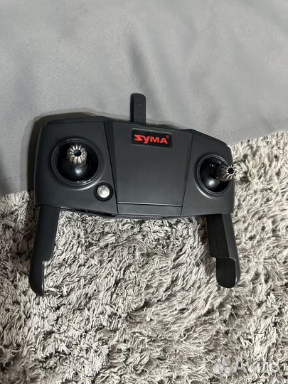 Квадракоптер Syma W3