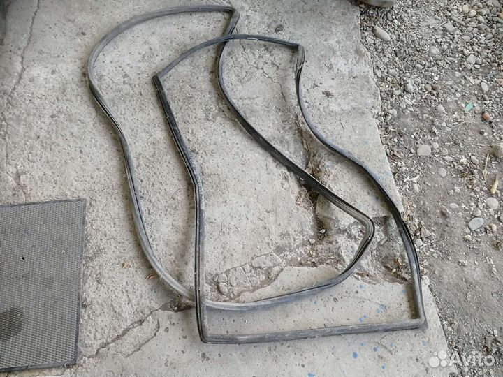 Уплотнители дверные ваз 2108