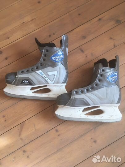 Коньки хоккейные