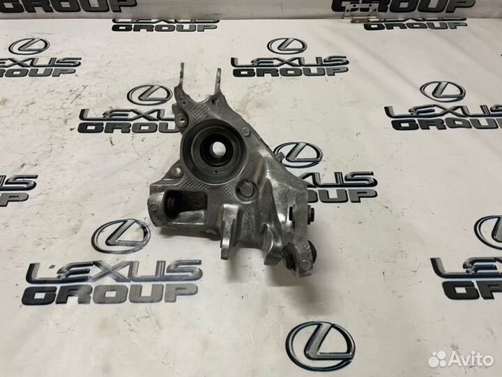 Кулак поворотный лев. зад. Land Rover Range Rover