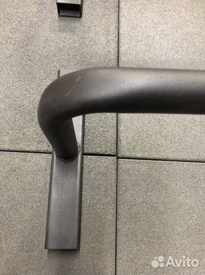 Напольные брусья для отжимания