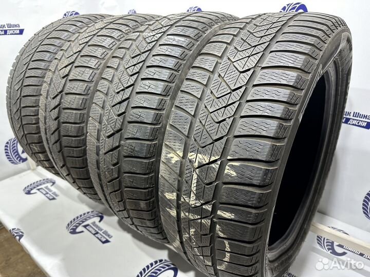 Pirelli Scorpion Winter 215/55 R17