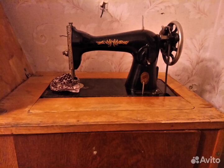 Швейная машина Подольск