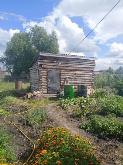 Дом 61 м² на участке 8 сот.