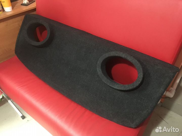 Полка акустическая задняя на Веста седан