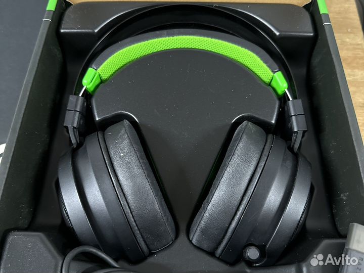 Радиочастотная гарнитура Razer Nari Ultimate