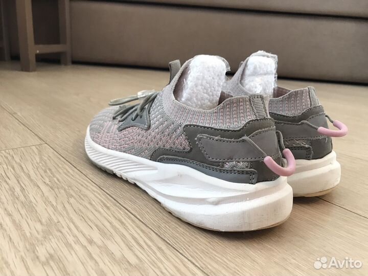 Кроссовки для девочки 33 размер