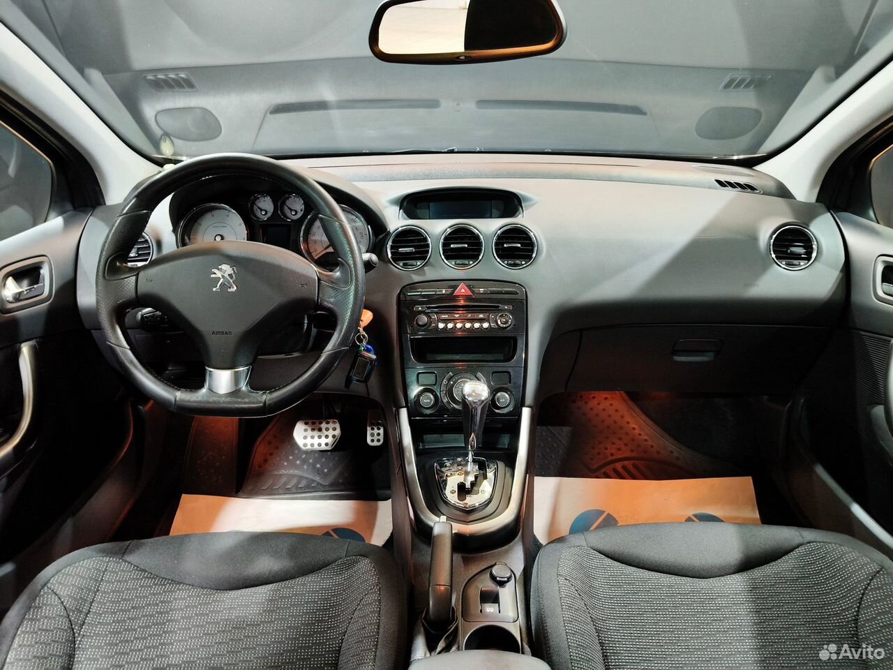 Peugeot 308 1.6 AT, 2012, 173 306 км