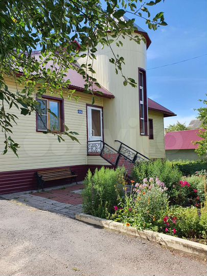 Дом 320 м² на участке 12 сот.