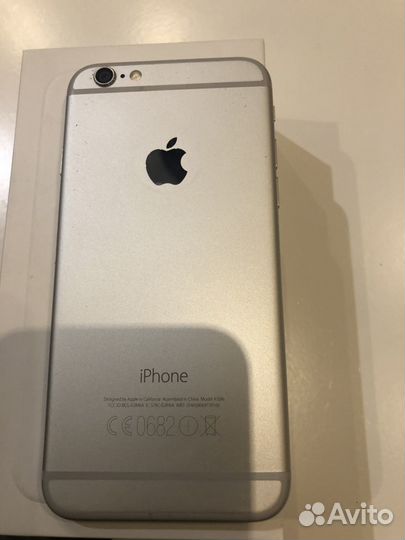 Телефон iPhone 6