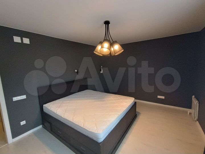 3-к. квартира, 82 м², 1/5 эт.