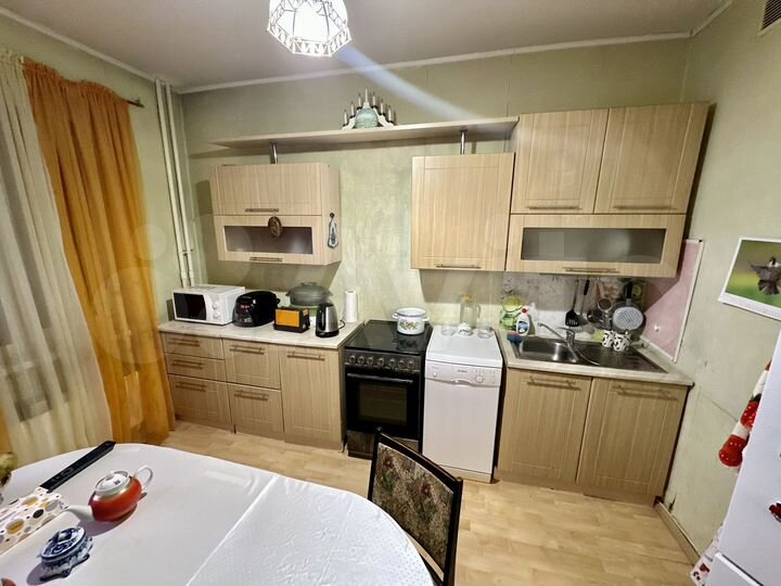 3-к. квартира, 65 м², 5/17 эт.