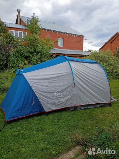 Палатка кемпинговая Quechua arpenaz family 4.1