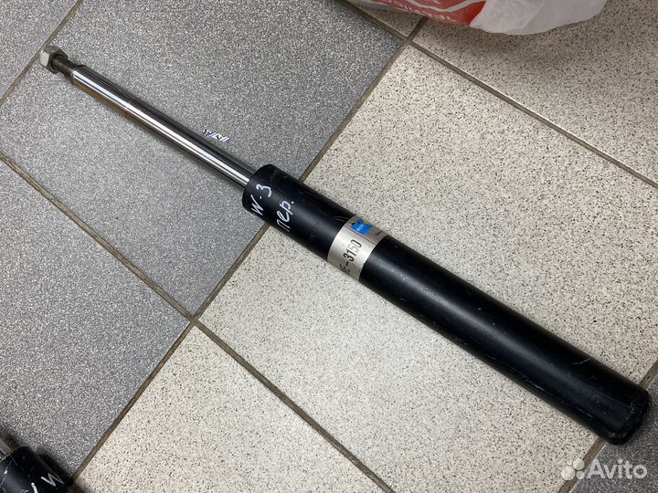 Амортизатор vw passat b3 golf 2 газовый