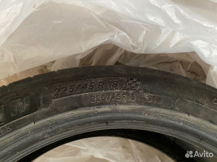 Michelin Pilot Sport 4 225/45 R18