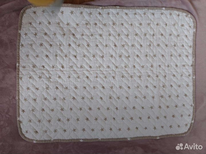 Матрасик и бортик в кроватку