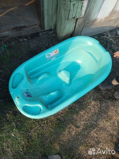 Детская ванночка для купания babyton