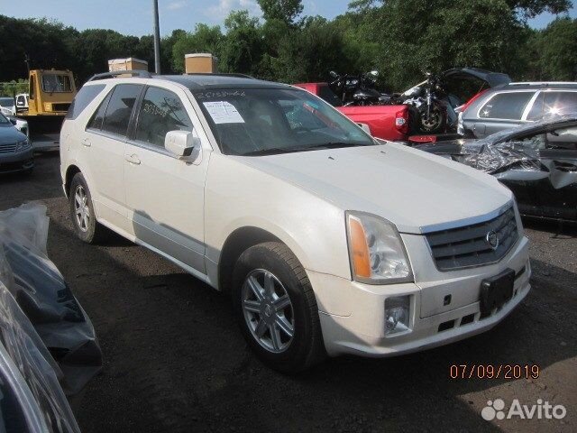 Разбор на запчасти Cadillac SRX 2004-2009