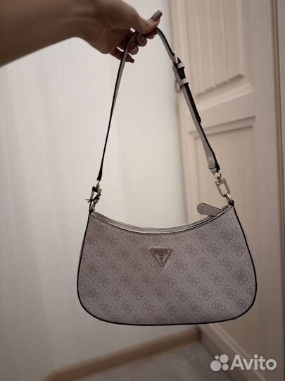 Сумка Guess