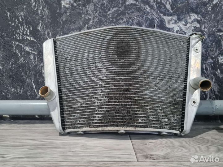 Радиатор Suzuki gsx-r 1000 k7