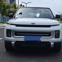 Geely Icon 1.5 AMT, 2024, 10 000 км, с пробегом, цена 2 250 000 руб.