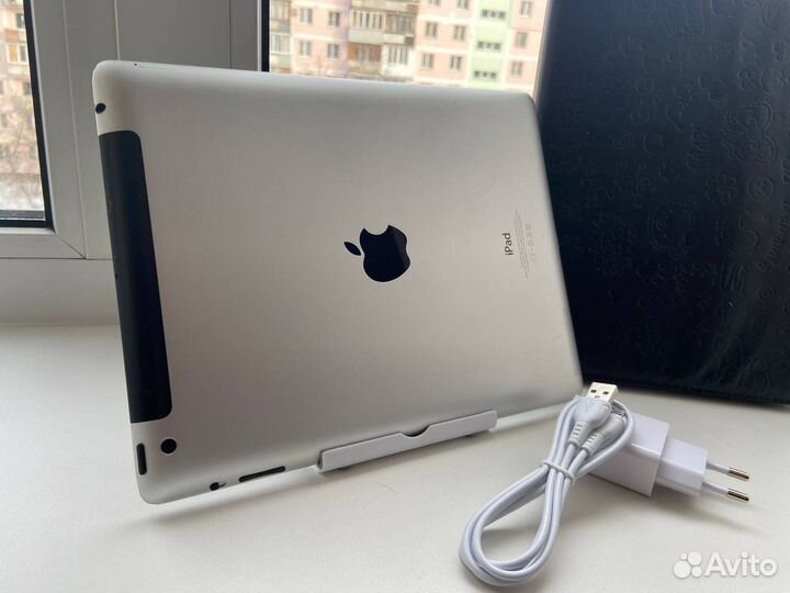 iPad 4 32гб симкарта/вайфай