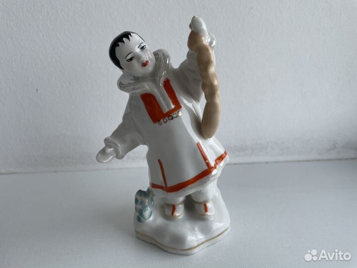 Статуэтки фарфор (Дулево.лзфи.)