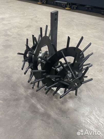 Еж Ежи Роторный рыхлитель для прополки картофеля