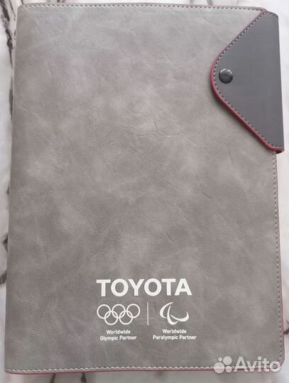 Ежедневник toyota