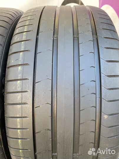 Pirelli P Zero PZ4 275/35 R20