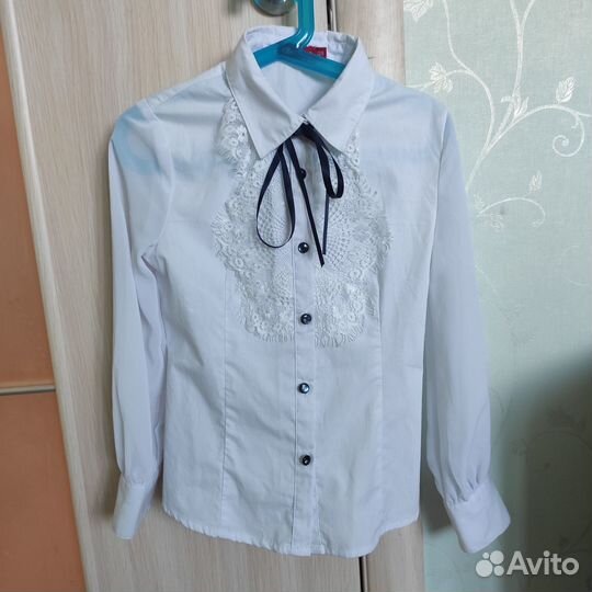 Школьная блузка