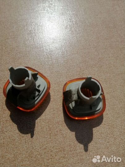 Повторитель поворота на крылья ауди а4 б5