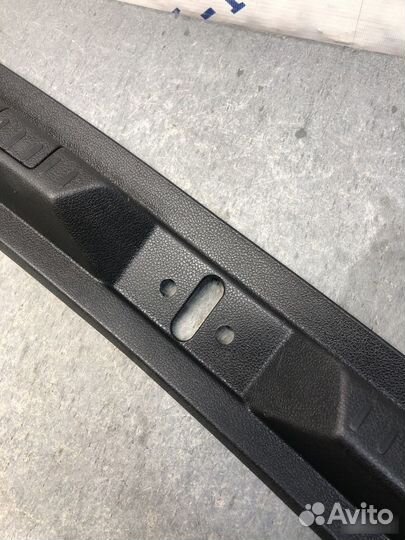 Накладка багажника Renault Kaptur