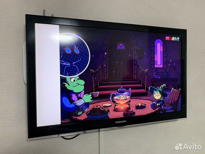 Телевизор samsung