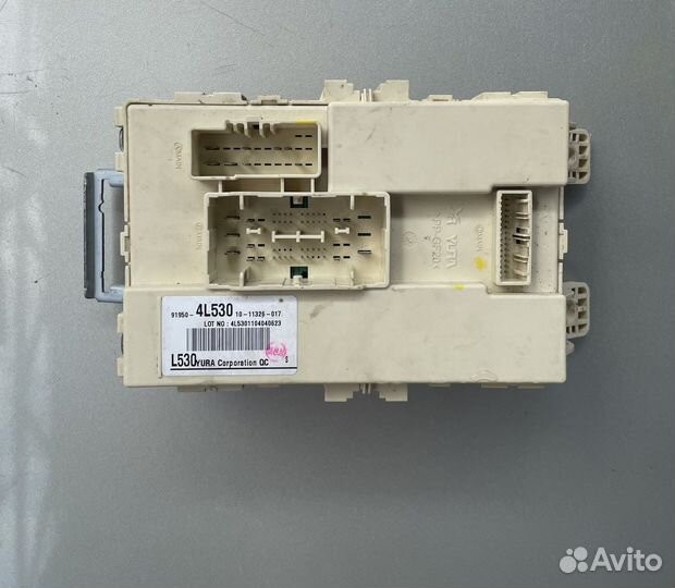 Блок предохранителей салонный Hyundai Solaris 1.6