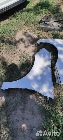 Крыло правое granta FL