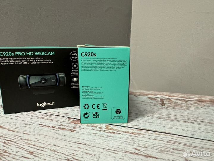 Logitech C920s Pro HD Webcam Веб камера