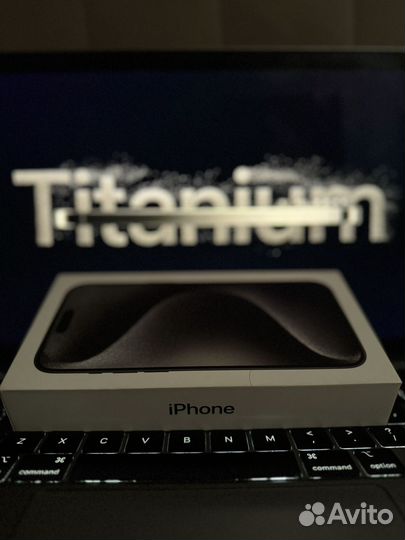 iPhone 15 Pro Max 1 TB Black Titanium Sim + eSim