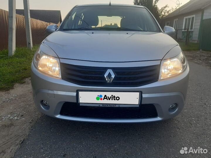 Renault Sandero, 2012