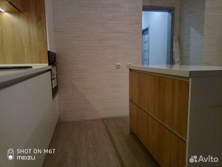 Кухонный гарнитур без ручек